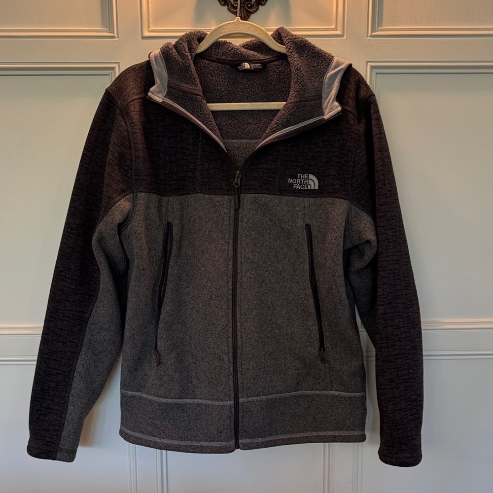The North Face Men's Black and Gray Zip-Up Sweater